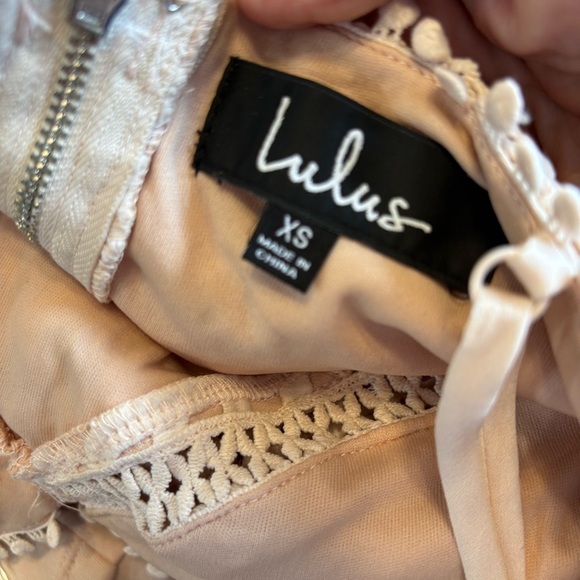 Lulu’s Beauty and Lace Nude Cream Tan Crochet Lace Mini Dress Party Wedding XS - Picture 6 of 7